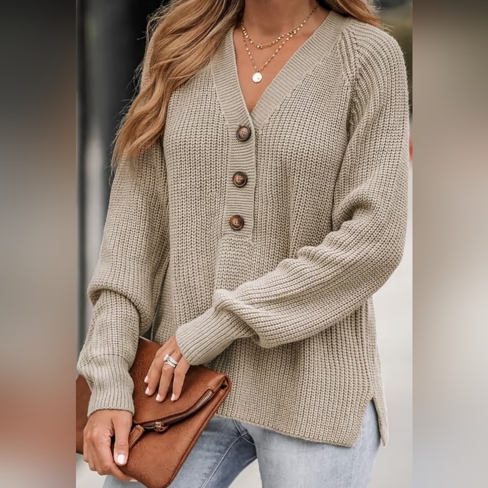 Cupshe Crochet Rib Half-Buttoned Sweater NWT in Tan Faux Tortoise Shell Buttons - Picture 2 of 8
